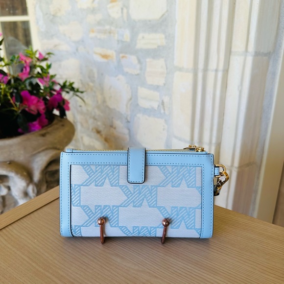 Michael Kors Mirella Graphic MK sky blue satchel Handbag&wallet NWT Authentic - Picture 14 of 14